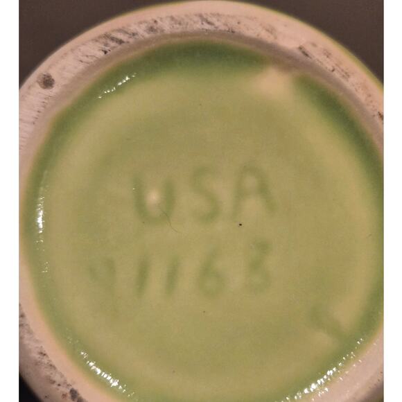 Shawnee Vintage Lime Green Ceramic Pitcher Vase USA 1168 Mid Century Modern - Picture 3 of 6